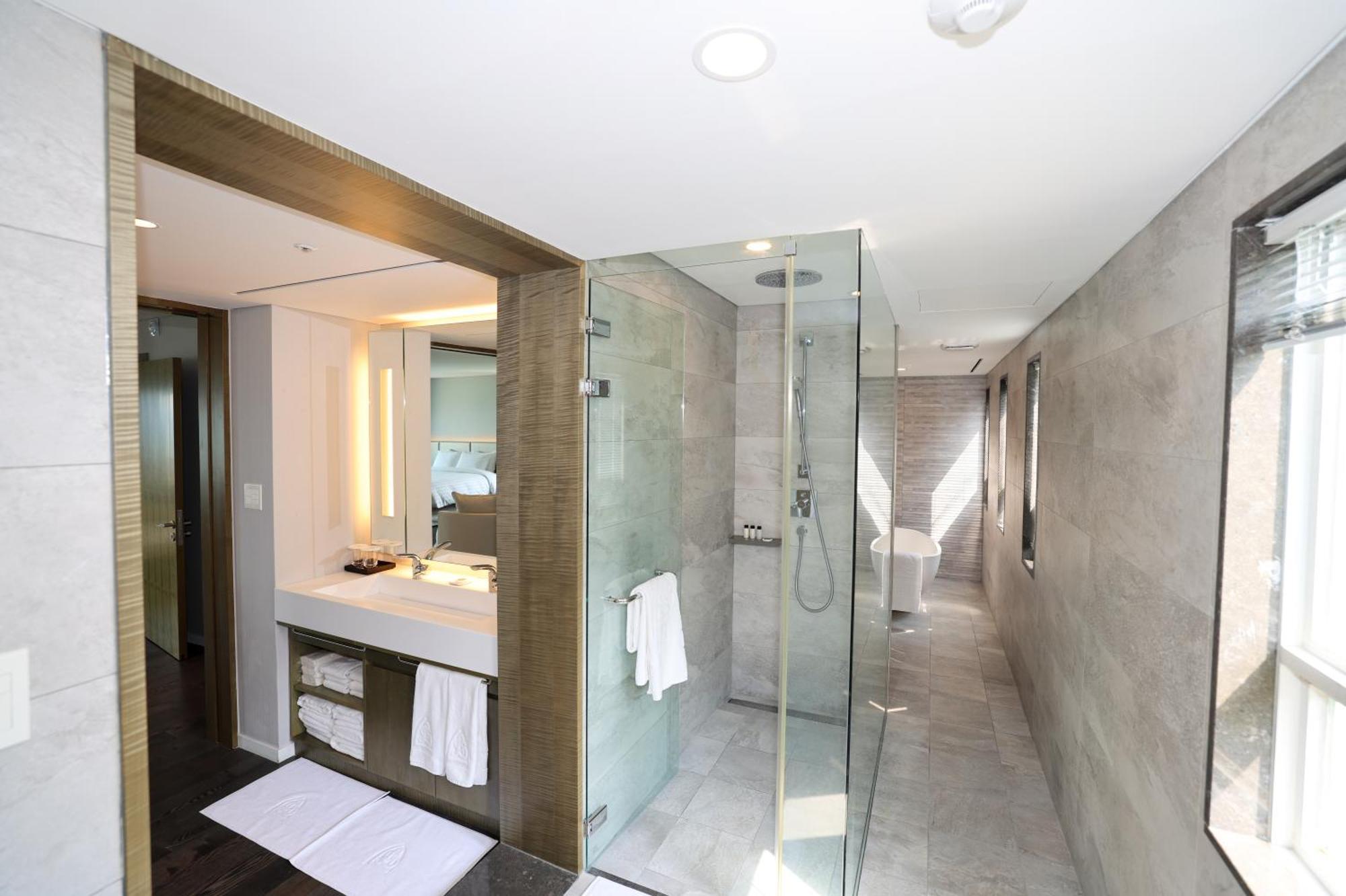 La Vie Dor Hotel And Resort, Trademark Collection By Wyndham Hwaseong Εξωτερικό φωτογραφία