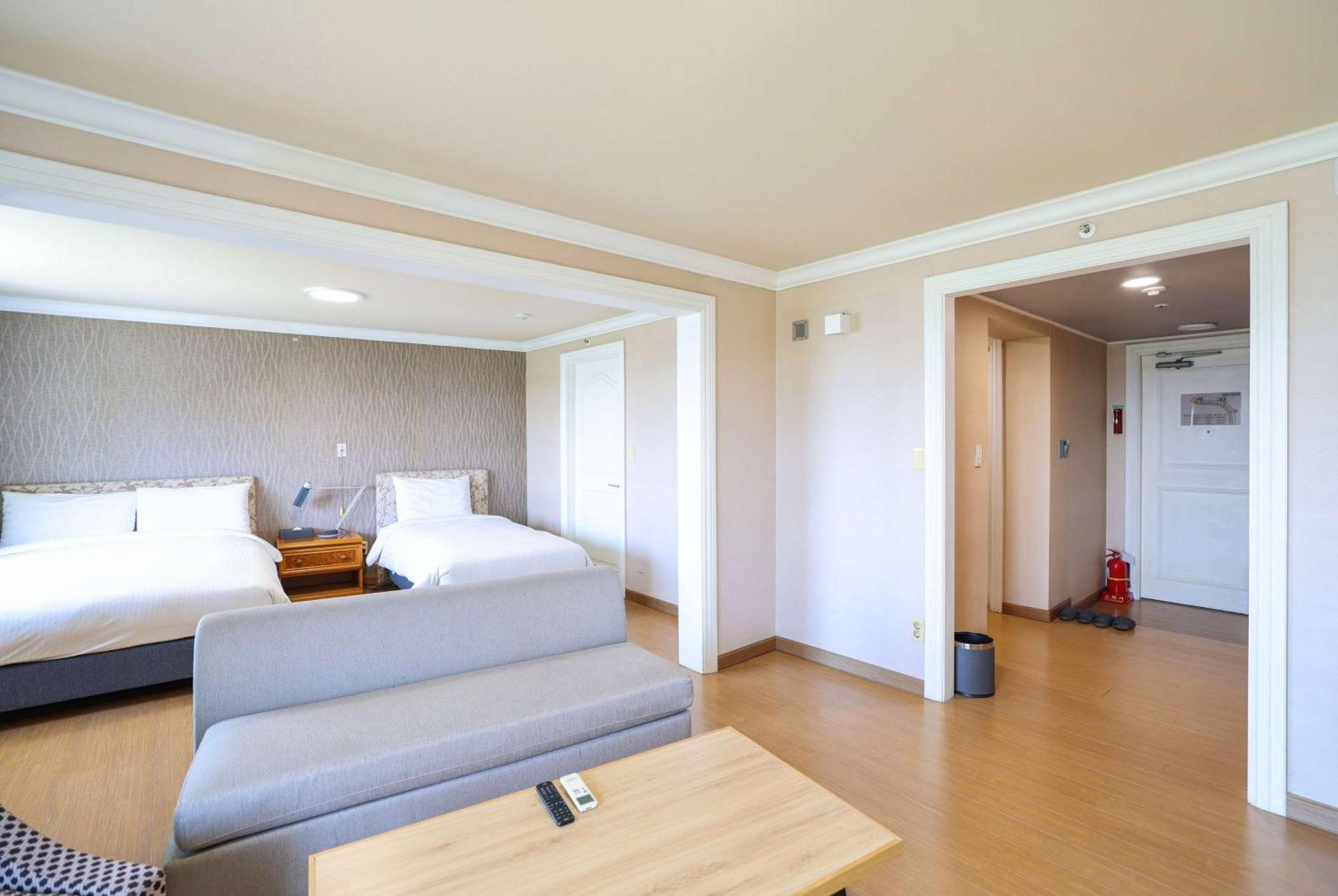 La Vie Dor Hotel And Resort, Trademark Collection By Wyndham Hwaseong Εξωτερικό φωτογραφία